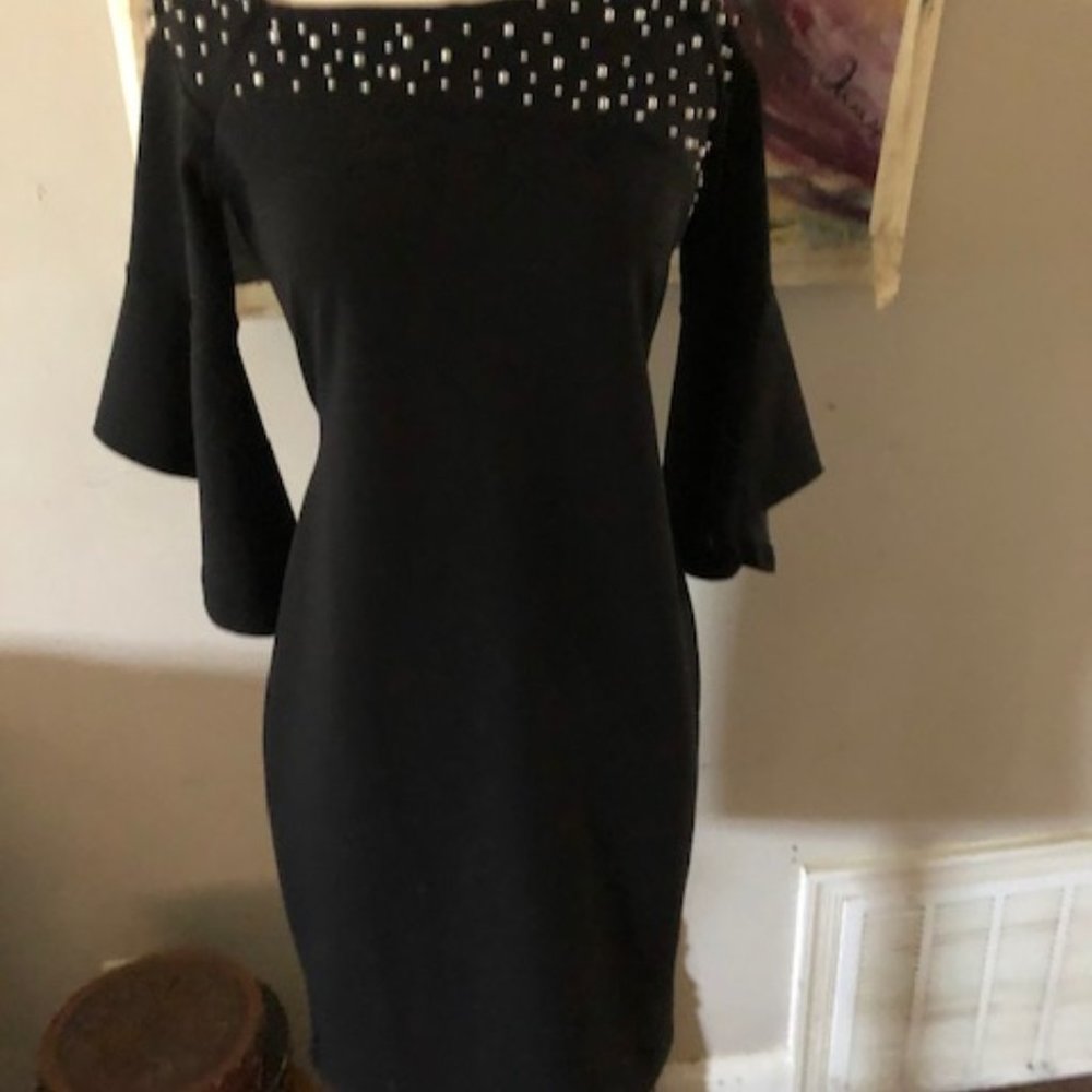 Cute Off the ShoulderPearl Embellished Black Dress